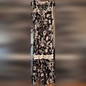 Elegant Black and White Floral Dress With Embelishments